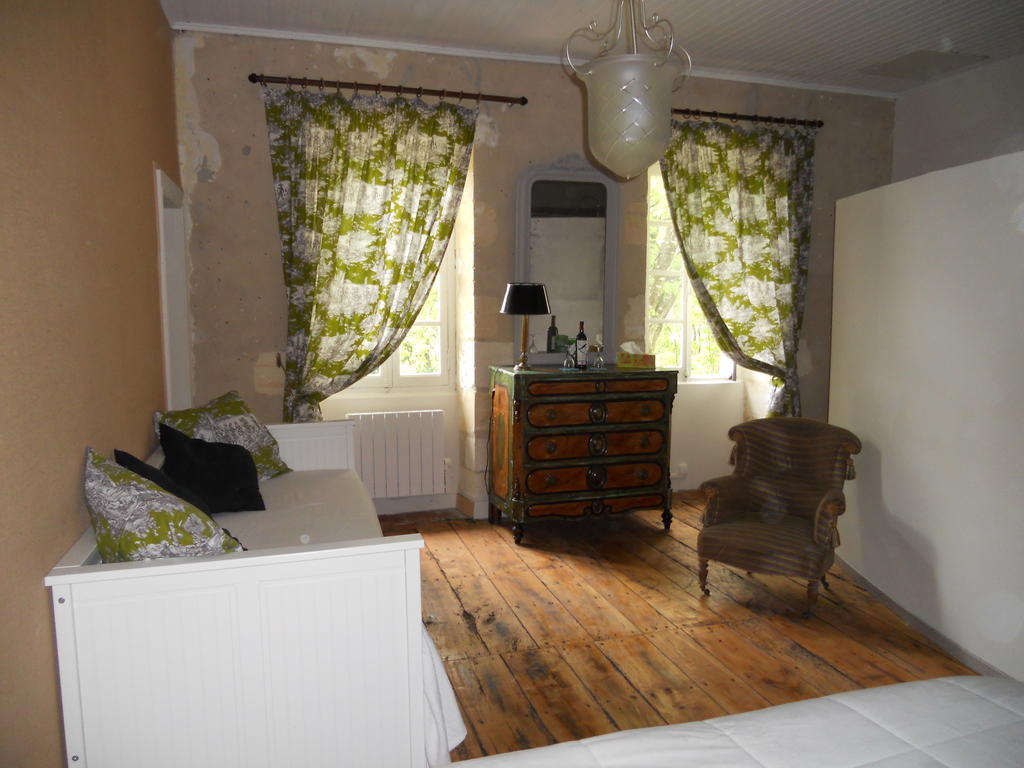 Chambre D'Hotes Le Moulin De Moulis Zimmer foto